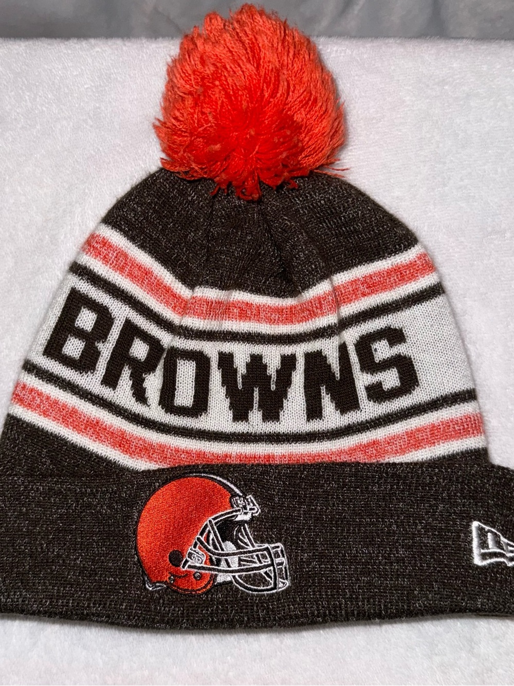 Cleveland Browns Pom Beanie Hat - Brown Orange